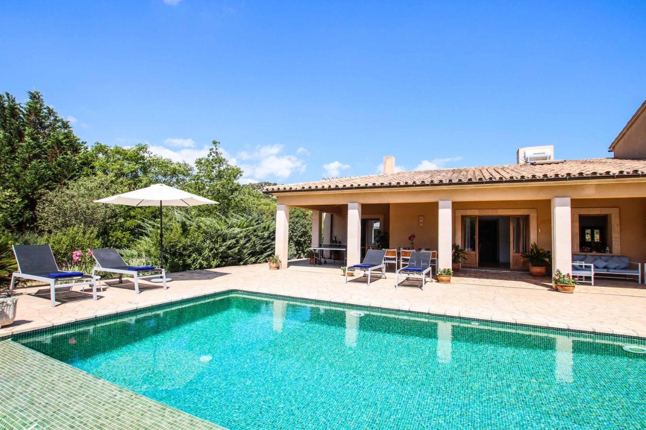 Mares Villa *