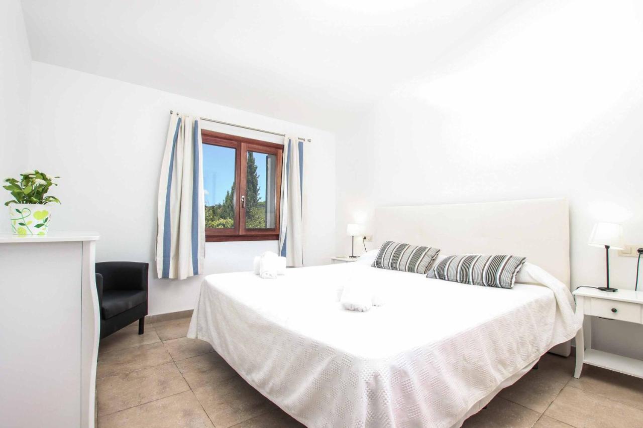 Mares Villa *