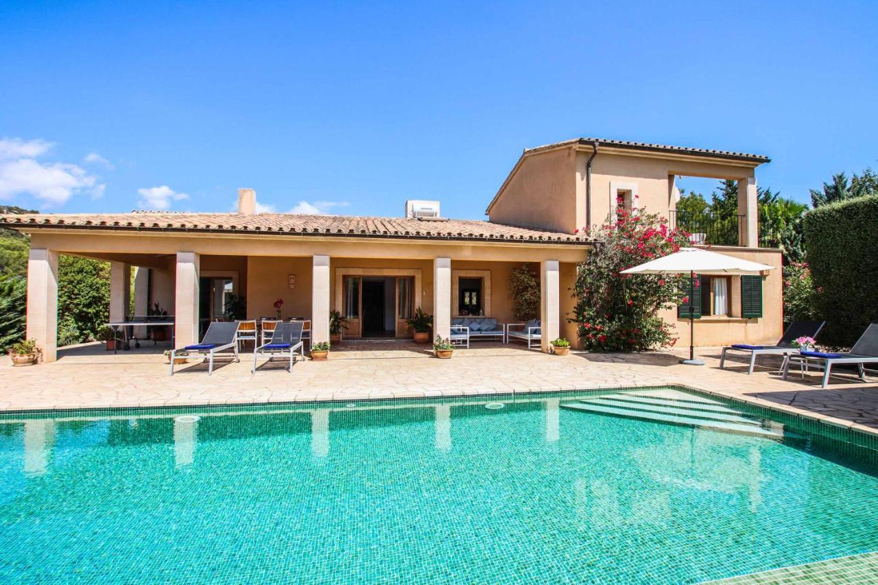 Villa Mares
